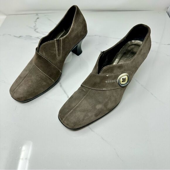 La Canadienne Suede Heels- Size 7.5 - Picture 1 of 15
